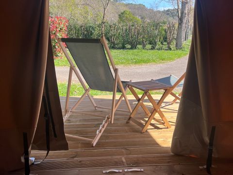 BUNGALOW TOILÉ 6 personnes - Insolite Team Essentiel:  3 chambres, SDB, Cuisine et dépendance tente avec lit double