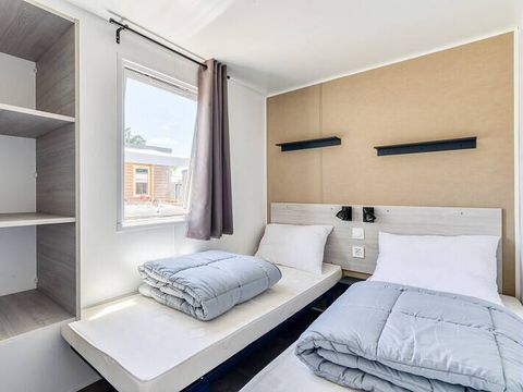 MOBILHOME 6 personnes - Mobil-home | Premium | 3 Ch. | 6 Pers. | Terrasse surélevée | Clim.