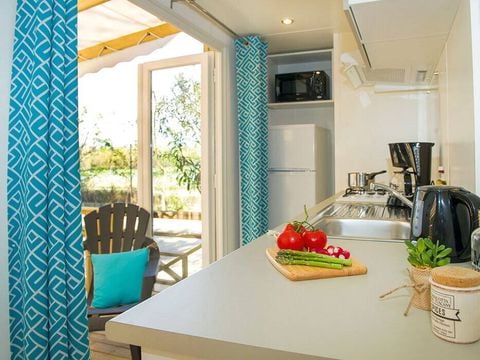 MOBILHOME 8 personnes - Mobil-home | Premium | 3 Ch. | 6/8 Pers. | Terrasse surélevée | Clim.