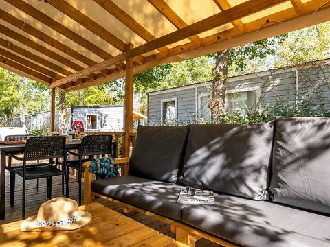 MOBILHOME 6 personnes - Ultimate | 3 Ch. | 6 Pers. | Terrasse Lounge | 1 SDB | Clim. | TV