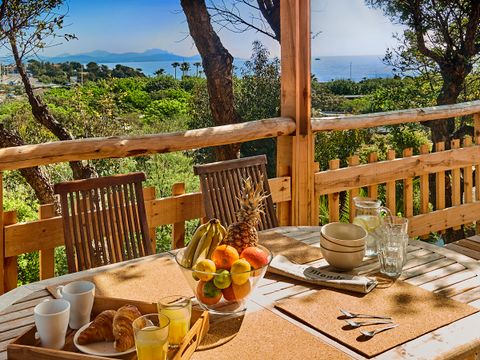 Mobilhome 6 personnes - Lodge Luxe Vue Panoramique - 2 à clim. Plancha
