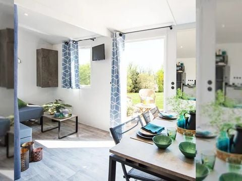 MOBILHOME 5 personnes - Premium 30m² - 2 chambres + lave-vaisselle + terrasse