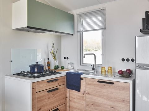 MOBILHOME 4 personnes - NEW 2023// Mobil-Home Premium 27m² (2 chambres) + TV + LV + Terrasse couverte