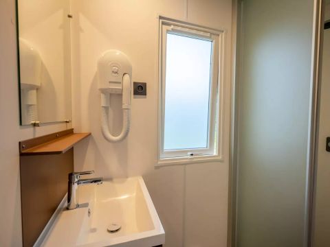 MOBILHOME 5 personnes - Loggia Bay 3 Pièces 4/5 Personnes (4 adultes + 1 enfant -12 ans) Climatisé + TV