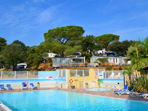 Camping Les Lauriers Roses - Camping Var