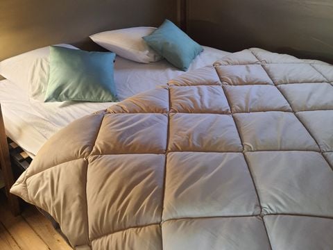 TENTE TOILE ET BOIS 4 personnes - Lodge Safari  (Photos non contractuelles : en cours d'installation)