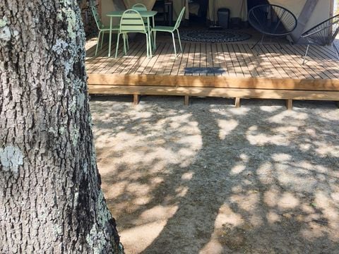 TENTE TOILE ET BOIS 4 personnes - Lodge Safari  (Photos non contractuelles : en cours d'installation)