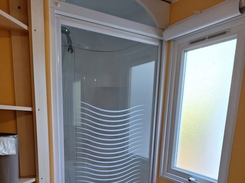 MOBILHOME 4 personnes - CLASSIC      Proche de la Vie du Camping