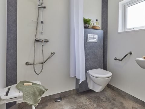 MOBILHOME 4 personnes - Mobil-home "EVASION" 2 chambres grands espaces et grand jardin (Accessible aussi en PMR)