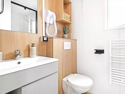 MOBILHOME 6 personnes - Cottage Ilbarritz 4 Pièces 6 Personnes Climatisé + TV