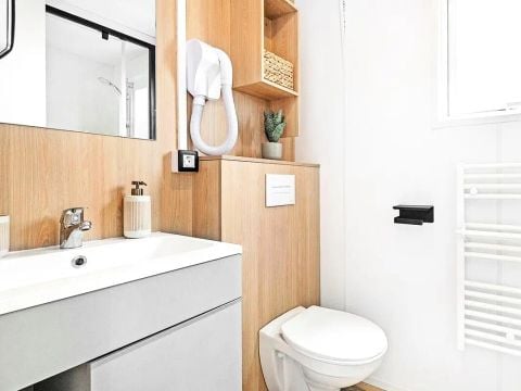 Mobilhome 6 personnes - Cottage Ilbarritz 4 Pièces 6 Personnes Climatisé + TV 2sdb