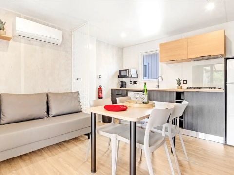 Mobilhome 4 personnes - Cottage Ilbarritz 3 Pièces 4 Personnes Climatisé + TV 2sdb