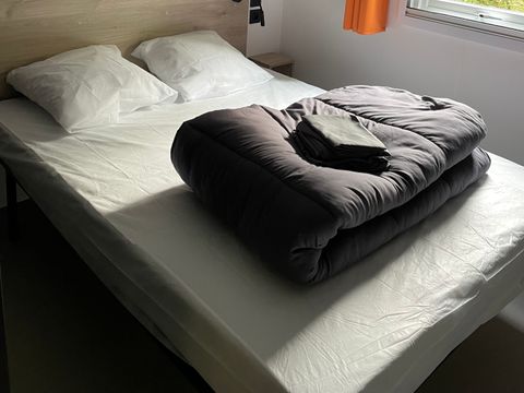 MOBILHOME 4 personnes - Mobil-home Bois Confort 29m² - 2 chambres - Terrasse couverte - TV