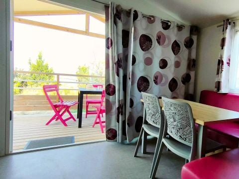 MOBILHOME 4 personnes - California Standard 3 Pièces 4 Personnes Climatisé + TV