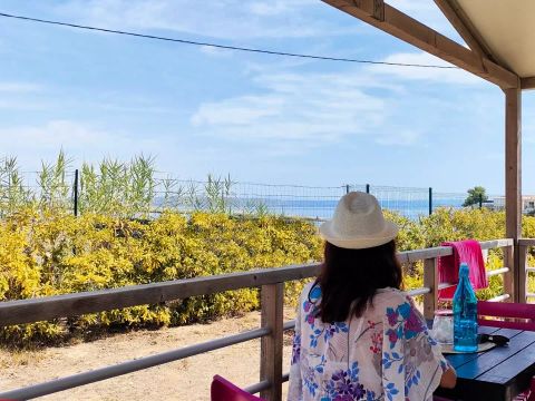 MOBILHOME 4 personnes - California Standard 3 Pièces 4 Personnes Climatisé + TV