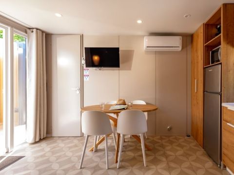 MOBILHOME 5 personnes - COTTAGE PREMIUM MONTAGNE NOIRE 33 m² 2 ch 2 sdb A