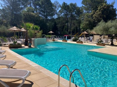 Flower Camping le Relais de la Bresque - Camping Var