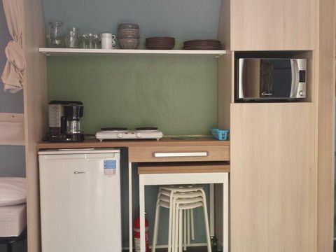 MOBILHOME 4 personnes - Le Coco 2 chambres 16m² sans sanitaire (2 adultes maxi - animaux interdits - non fumeur)