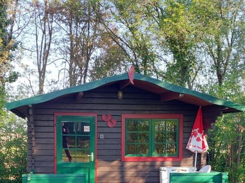 CHALET 2 personnes - sans sanitaire