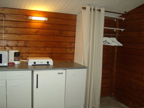 CHALET 2 personnes - sans sanitaire