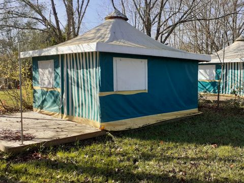 BUNGALOW TOILÉ 4 personnes - Sans sanitaires
