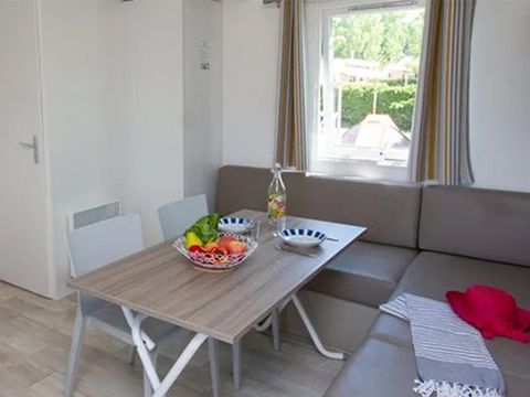 MOBILHOME 6 personnes - Aups - 28m² - 3 chambres + TV + A/C