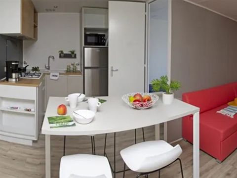 Mobilhome 4 personnes - Mobil home Castellane côté jardin - 30m² - 2 chambres + TV + A/C
