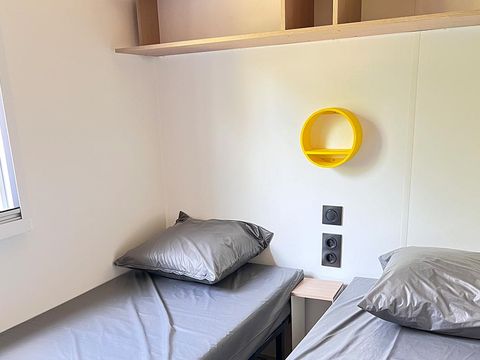 MOBILHOME 6 personnes - Tourtour - 33m²  - 3 chambres + Tv + A/C