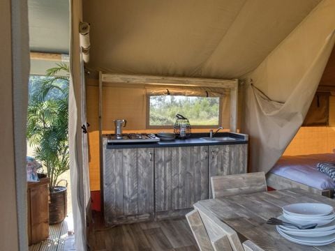 Tente en toile et en bois 5 personnes - Tente Lodge COCOONING 2 Chambres sans sanitaires