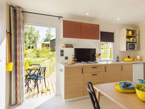 MOBILHOME 4 personnes - Mobil home Premium Mercure 26m² (2 chambres) + TV + Climatisation + Terrasse couverte