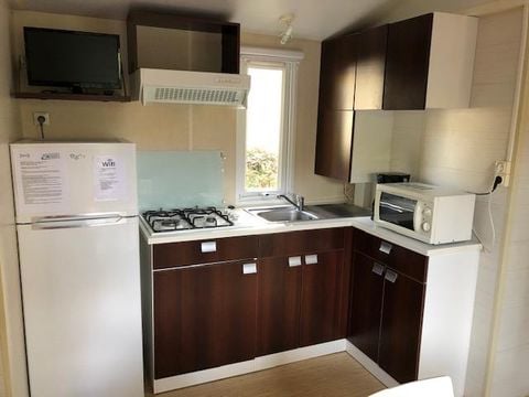 Mobilhome 4 personnes - ABRIVADO 2 chambres - 25m2 - avec CLIM + TV - Terrasse couverte 9 m²