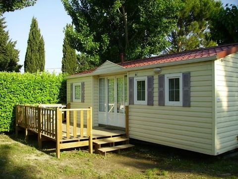 Mobilhome 8 personnes - TEXAS 3 chambres + tv