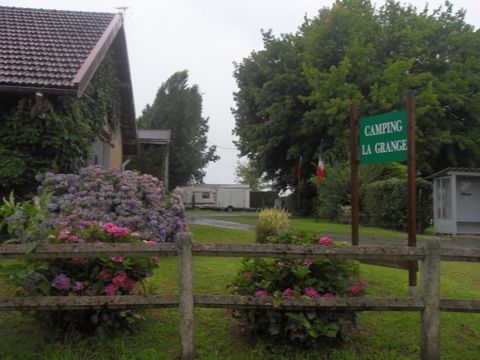 Aire naturelle et camping à la ferme La Grange - Camping Landes