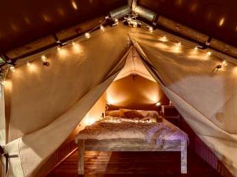 Tente en toile et en bois 2 personnes - Lodge Mini sur pilotis