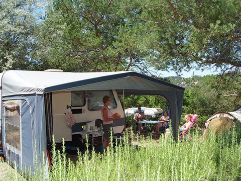 Emplacement - Emplacement Caravane / Camping-car