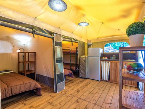 Tente en toile et en bois 4 personnes - Tente Marquise 2 chambres