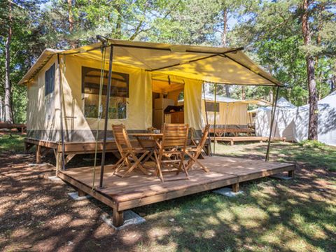Tente en toile et en bois 4 personnes - Tente Marquise 2 chambres
