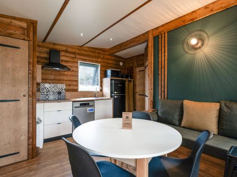 MOBILHOME 6 personnes - Cottage Premium - 6 pers. 3 chambres - climatisation + Lave vaiselle