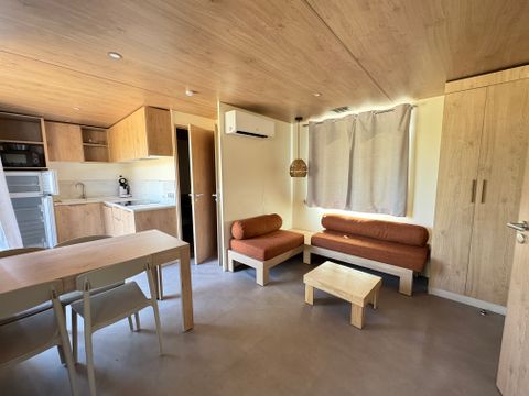 Mobilhome 4 personnes - Mobil Home Lourmarin avec Jacuzzi - 32m² - 2 chambres