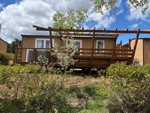 MOBILHOME 4 personnes - Mobil Home Lourmarin avec Jacuzzi - 32m² - 2 chambres