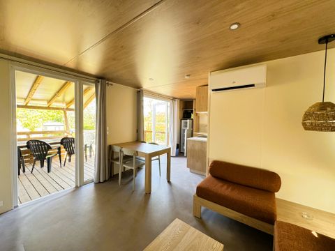 Mobilhome 4 personnes - Mobil Home Lourmarin avec Jacuzzi - 32m² - 2 chambres