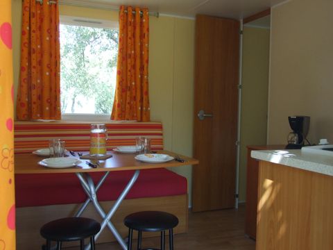 MOBILHOME 4 personnes - Sans Sanitaire Climatisé - 2 ch - 3 x 6m / Garrigue