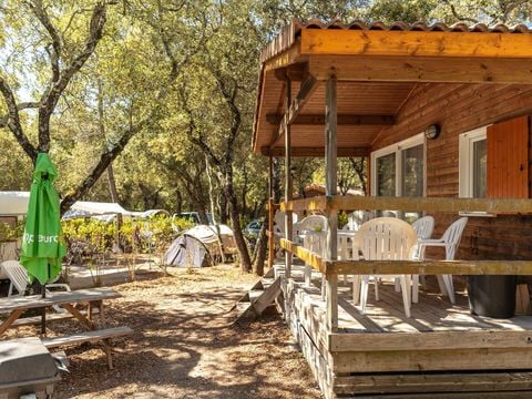 CHALET 6 personnes - Chalet | Classic | 3 Ch. | 6 Pers. | Terrasse surélevée | 1 SDB | Clim.