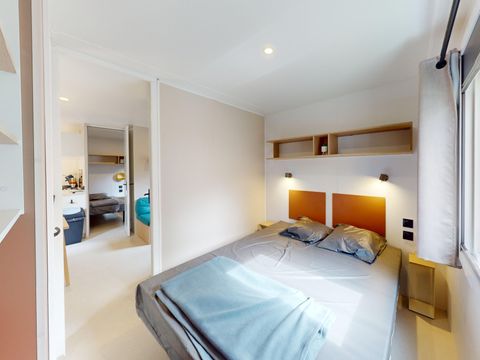 MOBILHOME 4 personnes - "GRAND STANDING" - 2 CHAMBRES