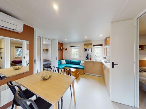 MOBILHOME 6 personnes - "GRAND STANDING" - 3 CHAMBRES