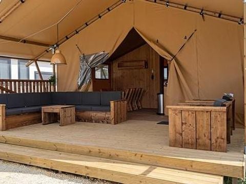 Tente en toile et en bois 5 personnes - SunLodge Taiga