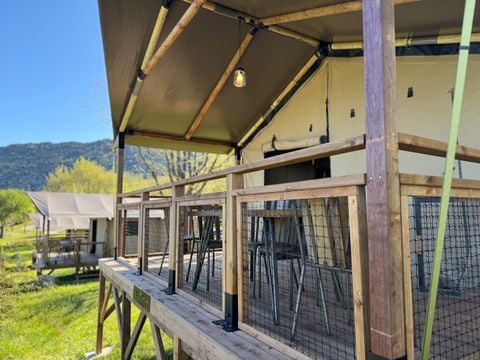 TENTE TOILE ET BOIS 4 personnes - Eco Lodge vue lac - 34m² - 2 chambres (sans sanitaires)