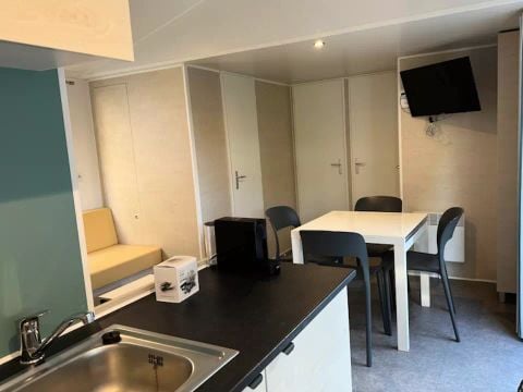 MOBILHOME 6 personnes - Premium 4 Pièces 6 Personnes Climatisé + TV