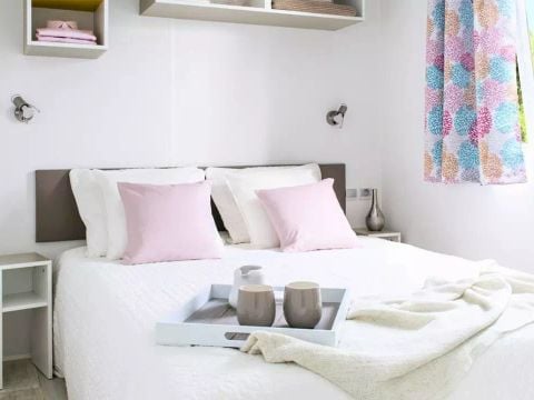 MOBILHOME 4 personnes - Premium 3 Pièces 4 Personnes Climatisé + TV