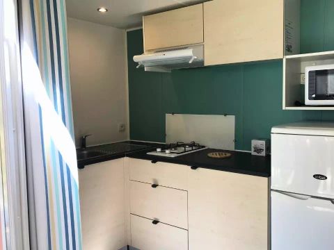 MOBILHOME 2 personnes - Mobil Home Cosy 2 Pièces 2 Personnes Climatisé + TV